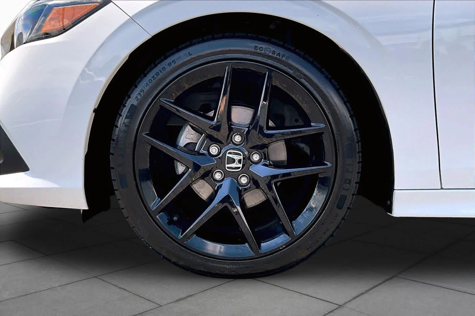 Used 2023 Platinum White Pearl Honda Sport image 11