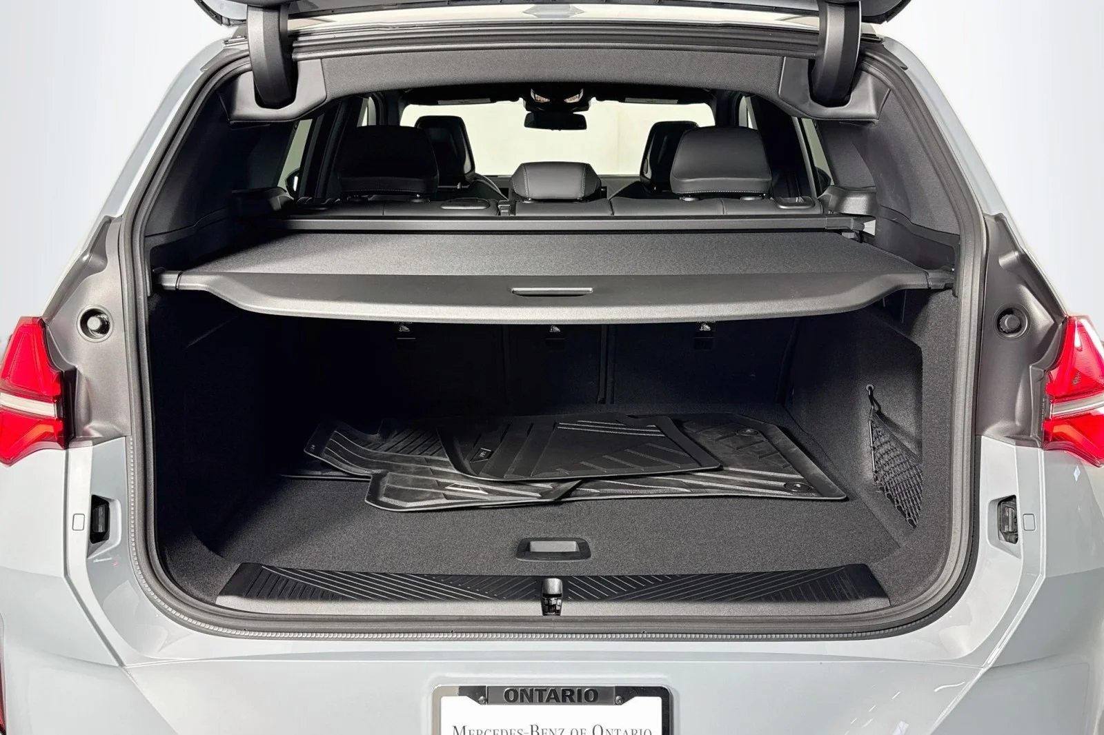 Used 2025 BROOKLYN GREY BMW 30 xDrive image 22