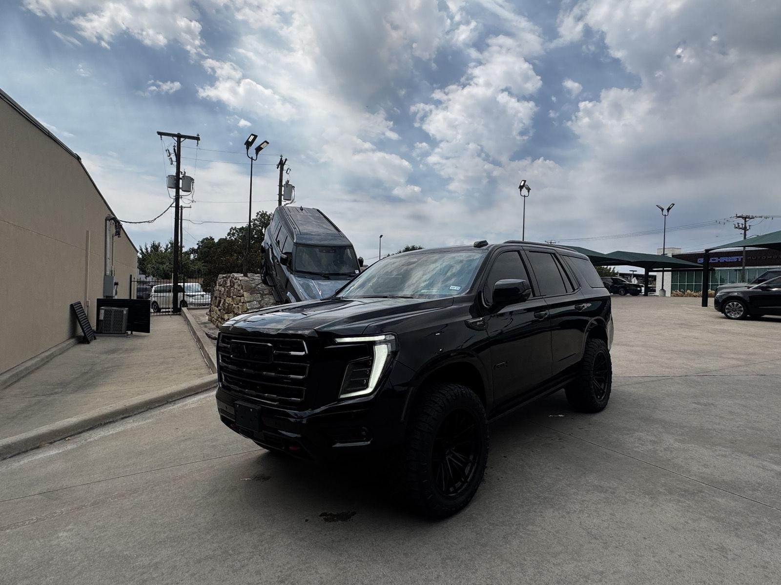Used 2026 Onyx Black GMC AT4 Ultimate image 1