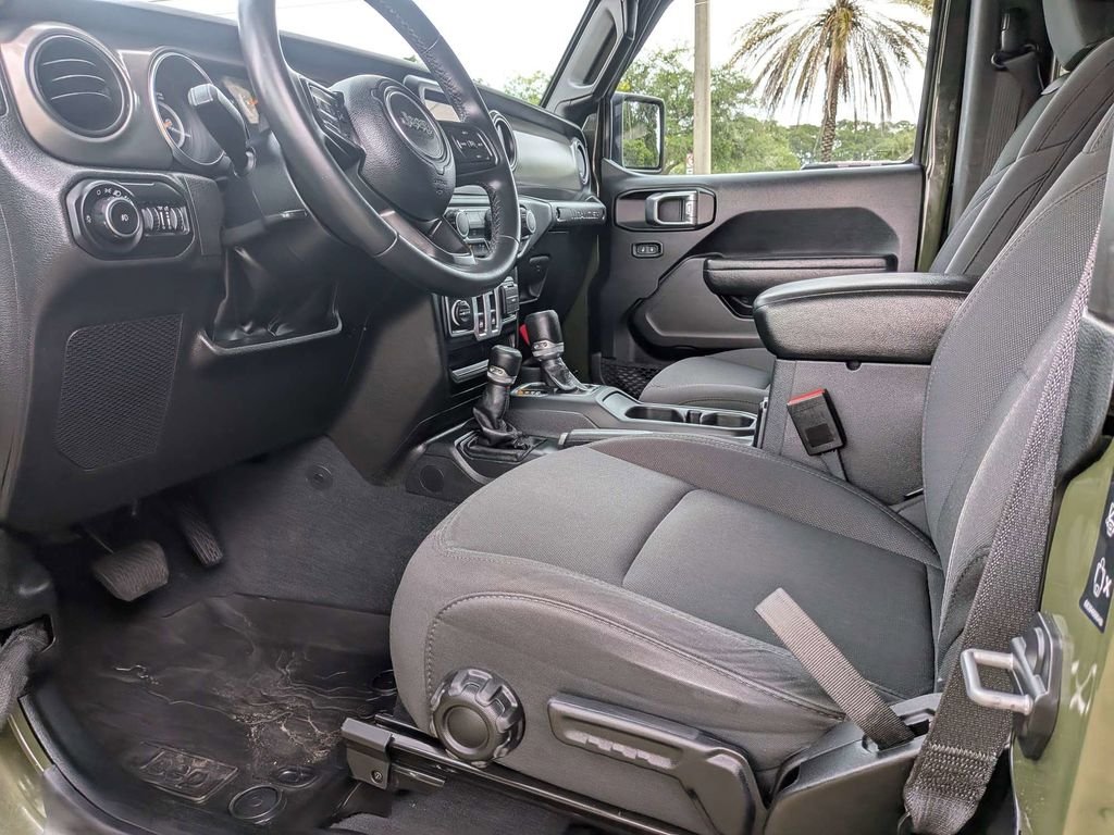 Used 2022 Green Jeep Willys image 16
