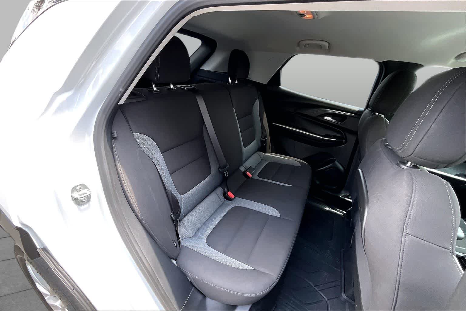 Used 2025 Summit White Chevrolet LS image 26