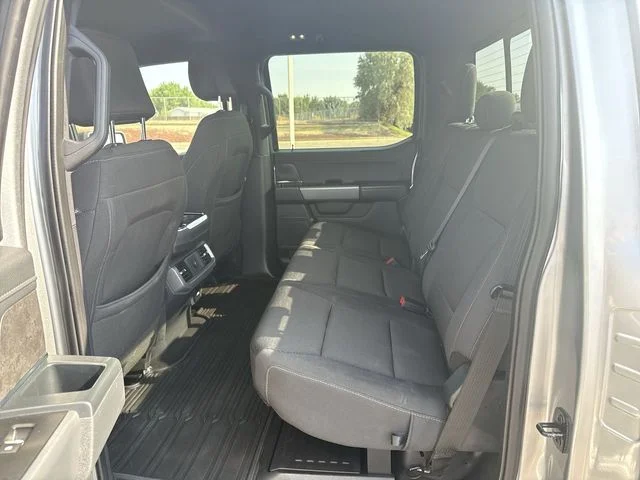 Used 2024 White Ford XLT image 22
