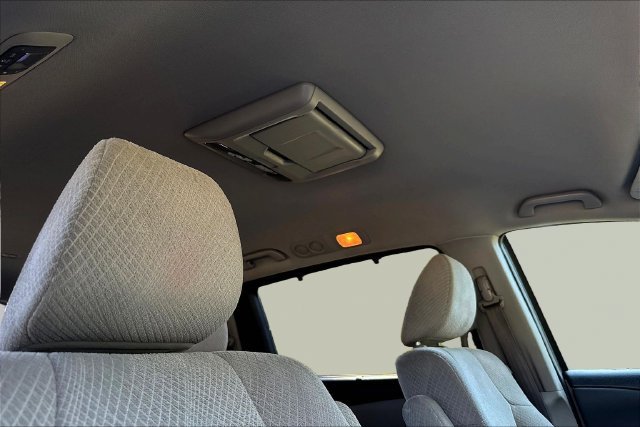 Used 2016 Gray Honda SE image 30