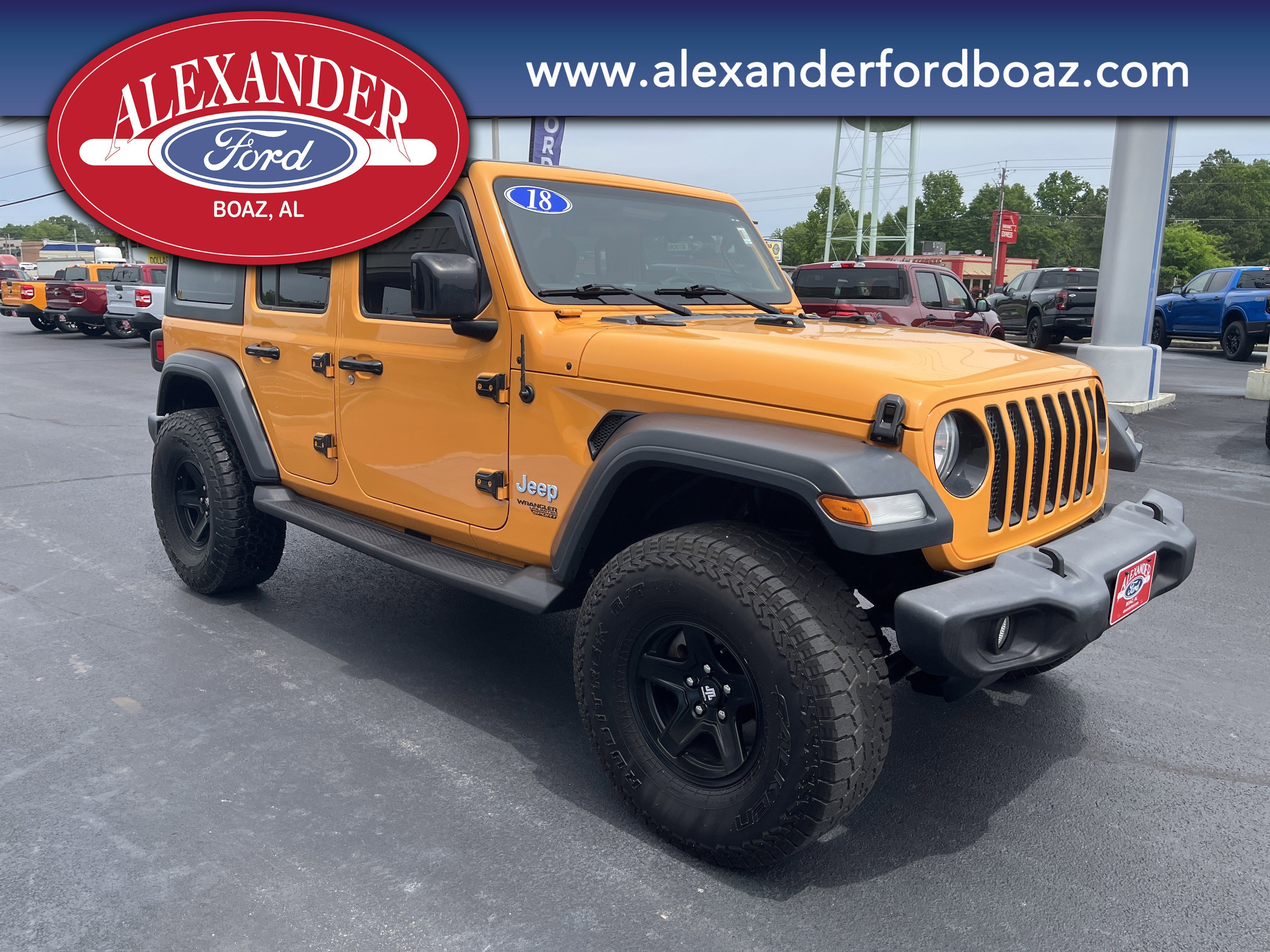 Used 2018 Orange Jeep Sport image 3