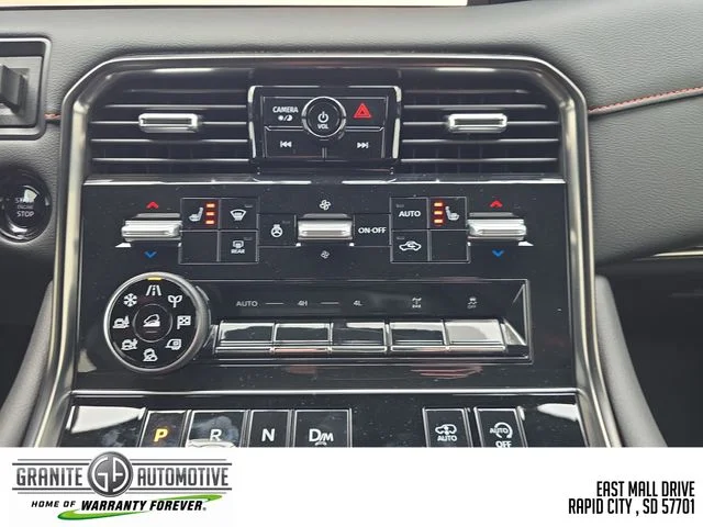 2026 Nissan Armada PRO-4X - Photo 18