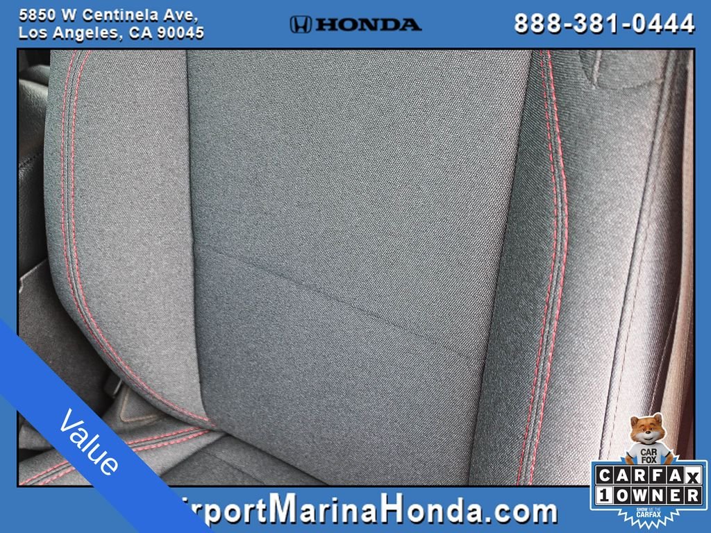 Used 2025 Red Clearcoat Jeep Rubicon image 28