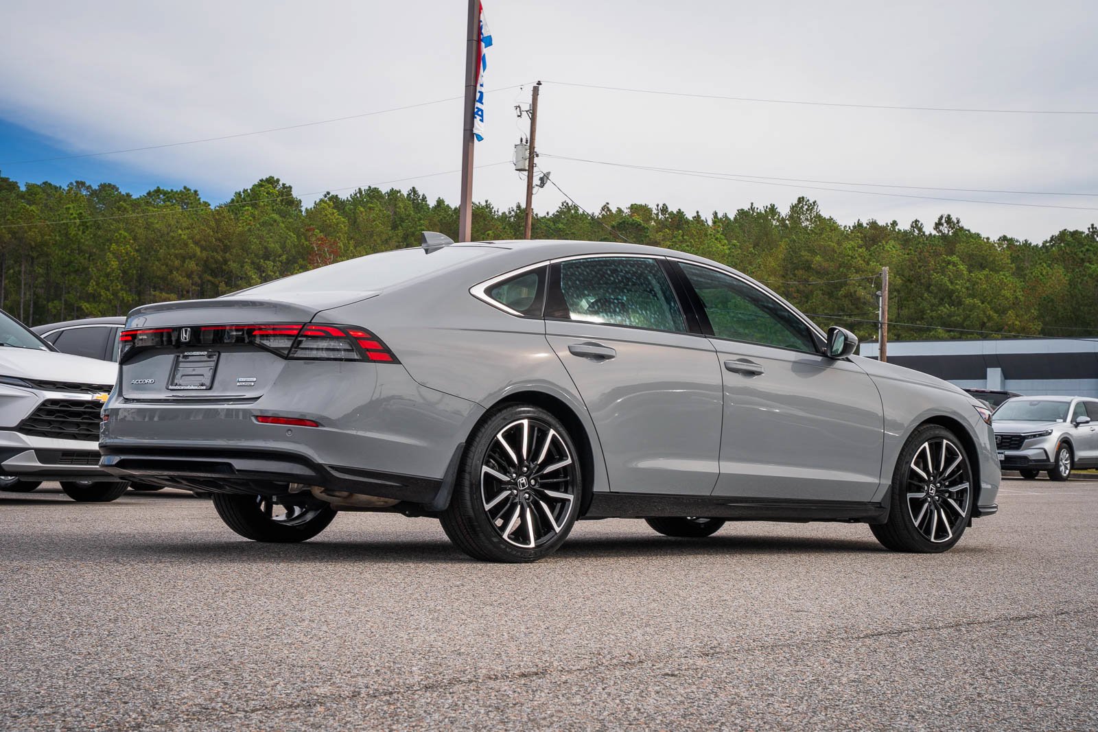 2023 Honda Accord Hybrid Touring - Photo 8