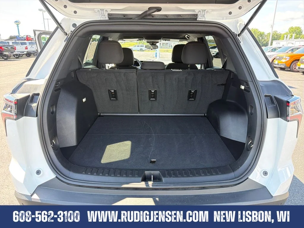 Used 2026 White Chevrolet LT image 22