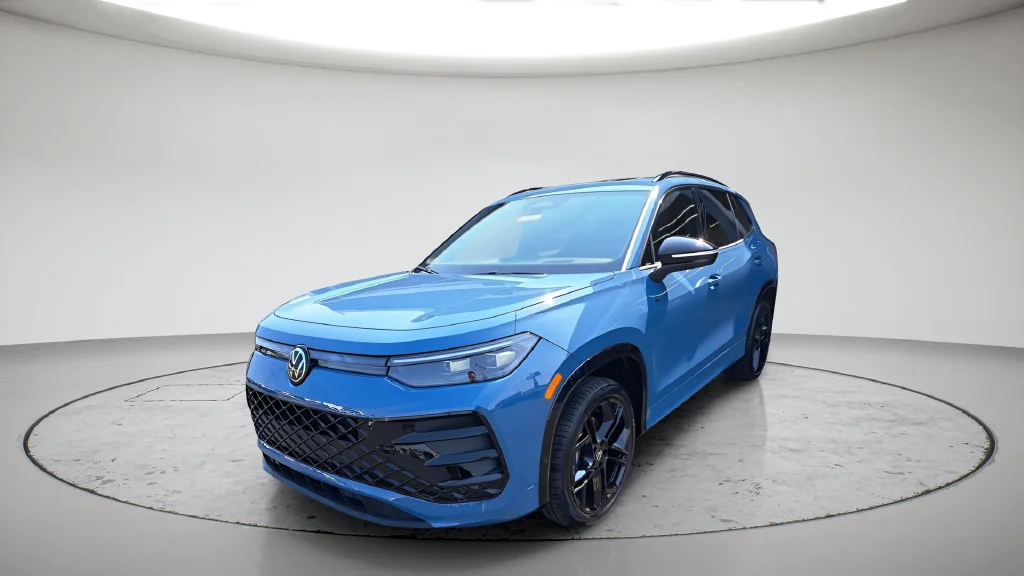 2025 Volkswagen Tiguan SE R-LINE BLACK