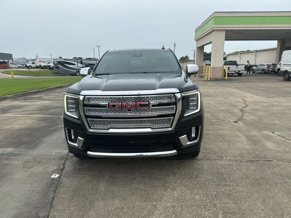 Certified Used 2023 Black GMC SLT image 4
