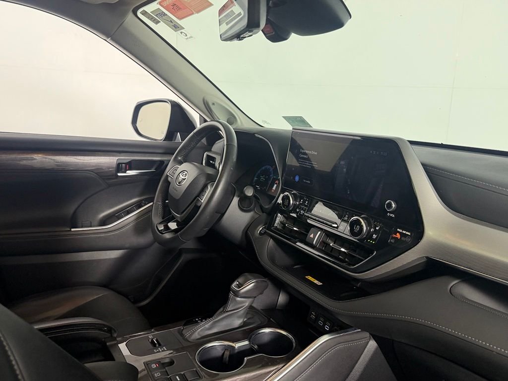 2024 Toyota Highlander Platinum - Photo 28