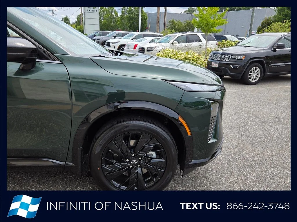 New 2027 Green INFINITI SPORT image 15