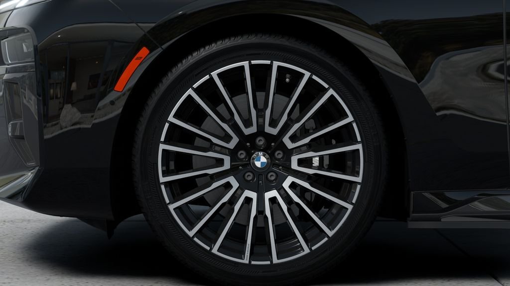 New 2026 Black Sapphire Metallic BMW eDrive50 image 32