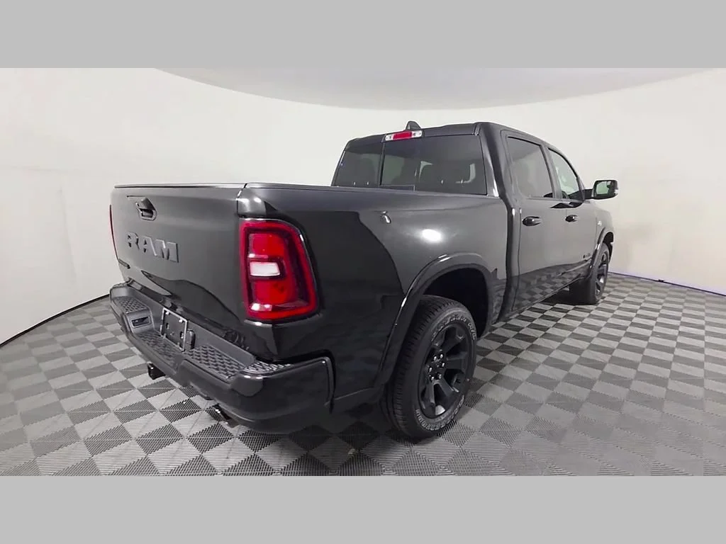 New 2026 Diamond Black Crystal Pearl-Coat Exterior Paint RAM Big Horn image 27