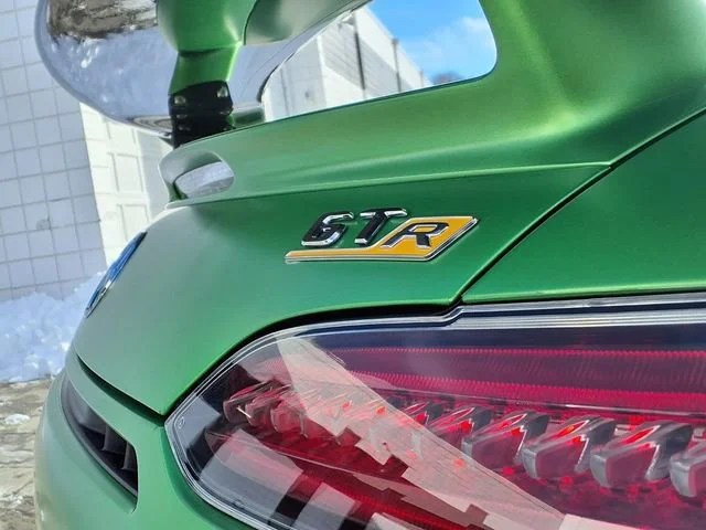 Used 2018 Green Mercedes-Benz AMG® GT R image 11