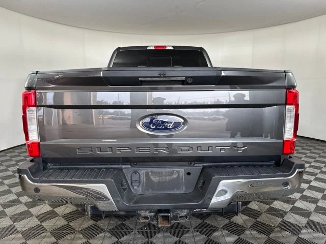 Used 2019 Gray Ford Lariat image 21