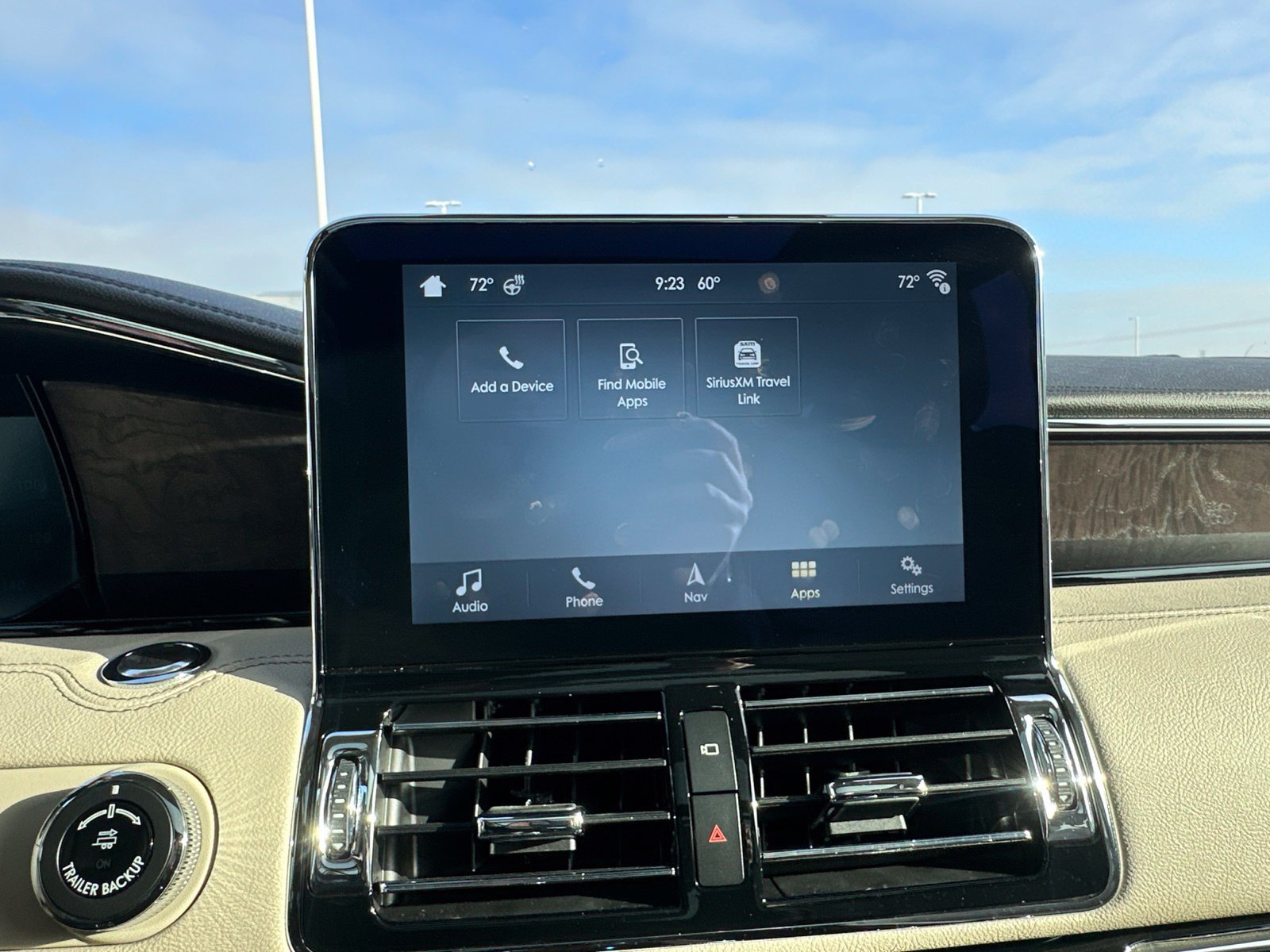 Used 2019 White Lincoln Reserve image 63