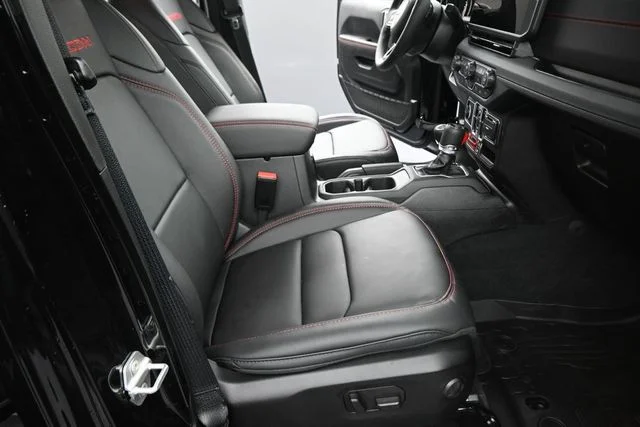 New 2026 Black Clear-Coat Exterior Paint Jeep Rubicon X image 23