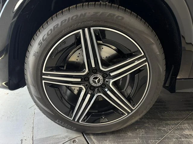New 2026 Obsidian Black Metallic Mercedes-Benz GLE 450 Coupe image 11