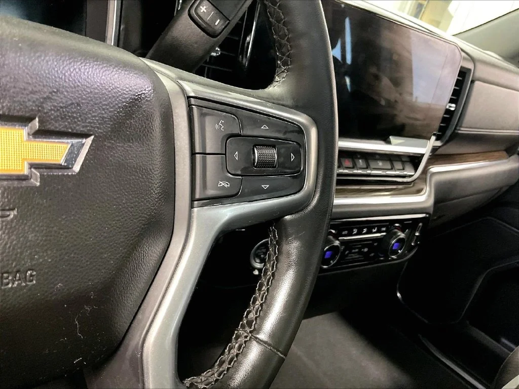 Used 2023 Black Chevrolet LT image 23