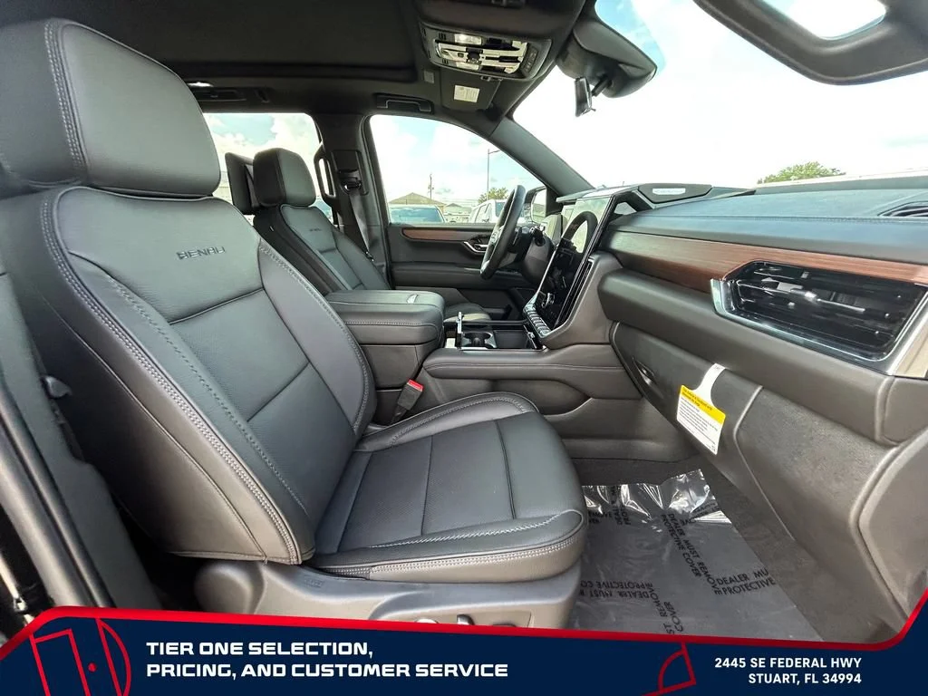 2026 GMC Yukon Denali - Photo 20