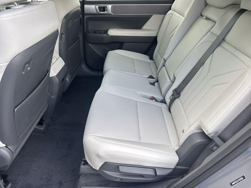 New 2026 Gray Hyundai SEL FWD image 19