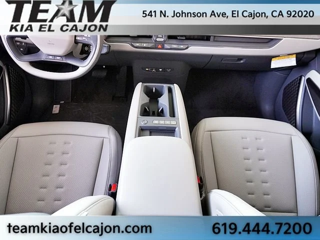 New 2026 Black Kia Wind image 27