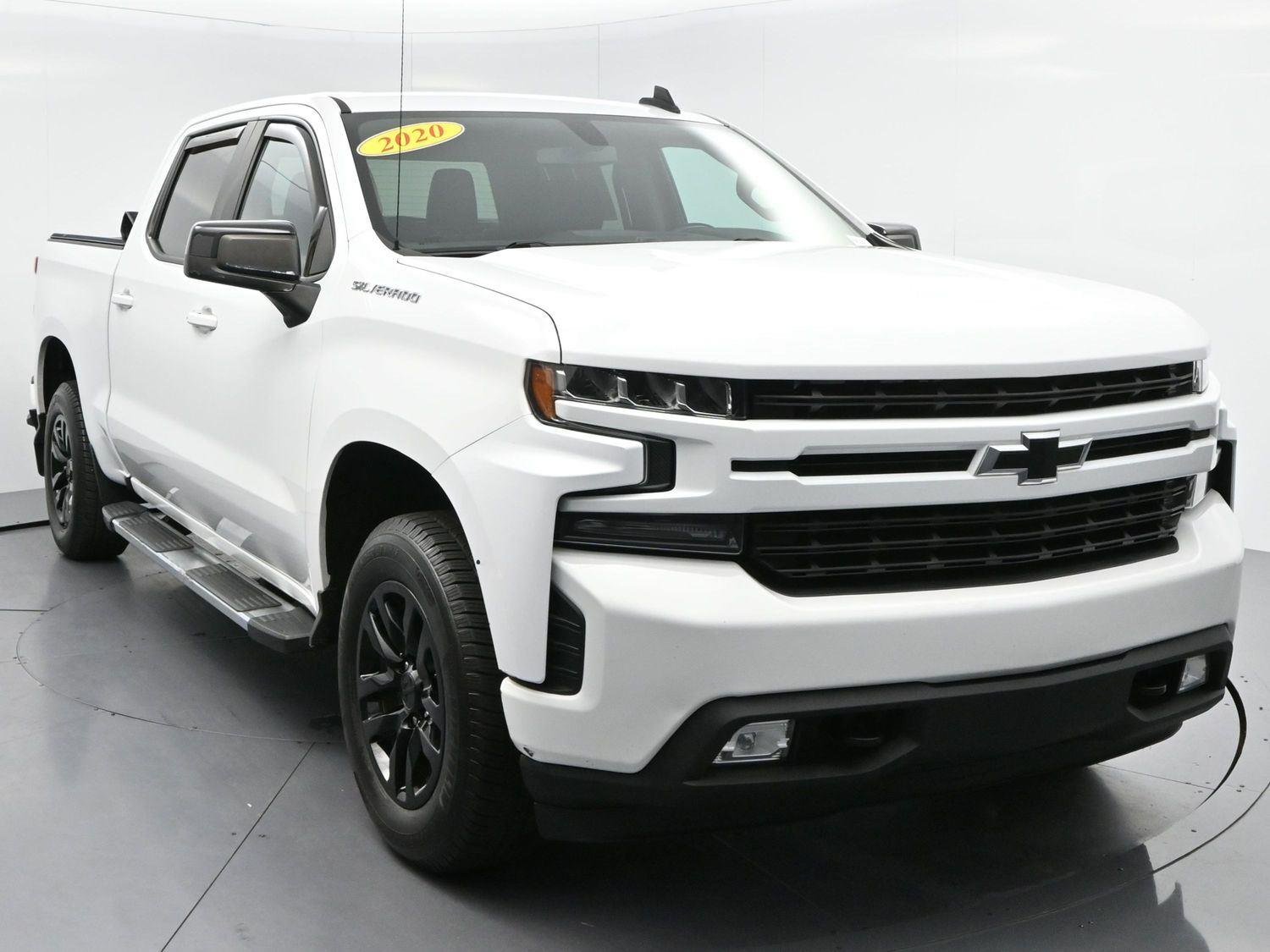 Used 2020 Summit White Chevrolet RST image 2