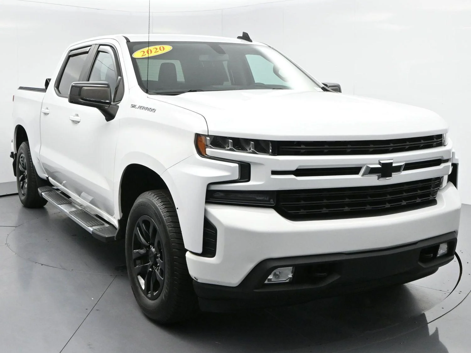 Used 2020 Summit White Chevrolet RST image 2