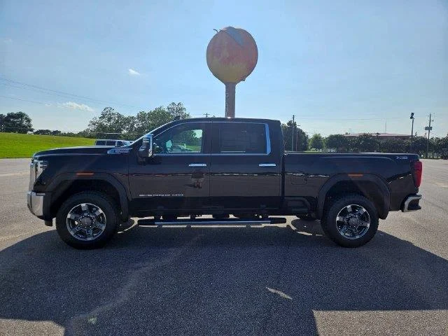 New 2026 Onyx Black GMC SLT image 2
