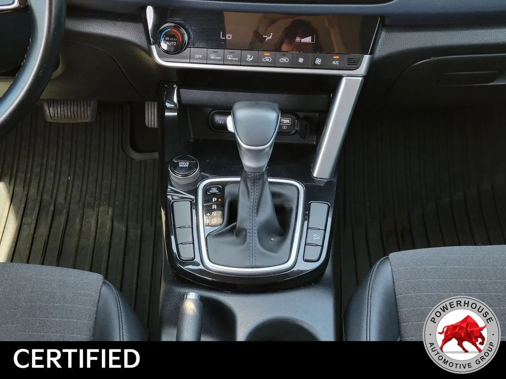Used 2023 Black Kia S image 22