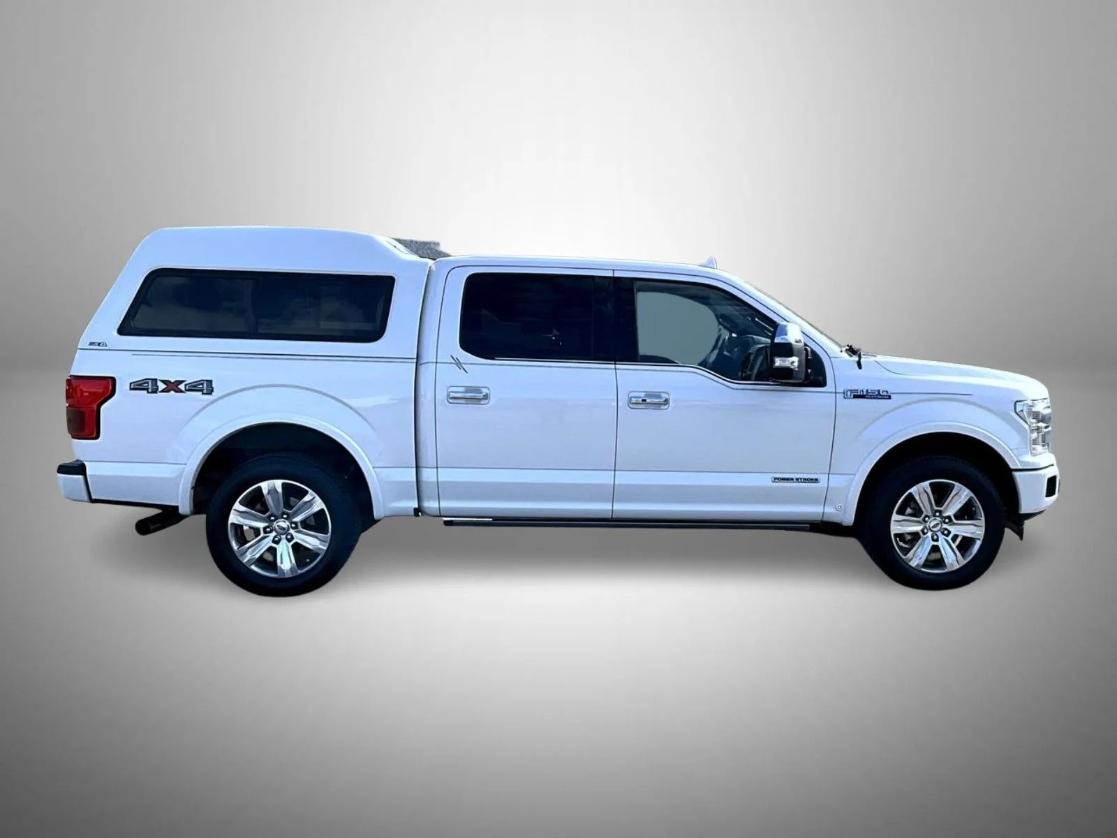 Used 2018 White Ford Platinum image 4