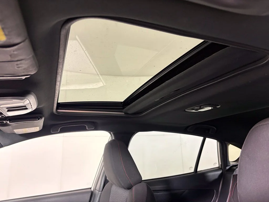Used 2019 White Subaru 2.0i Sport image 23
