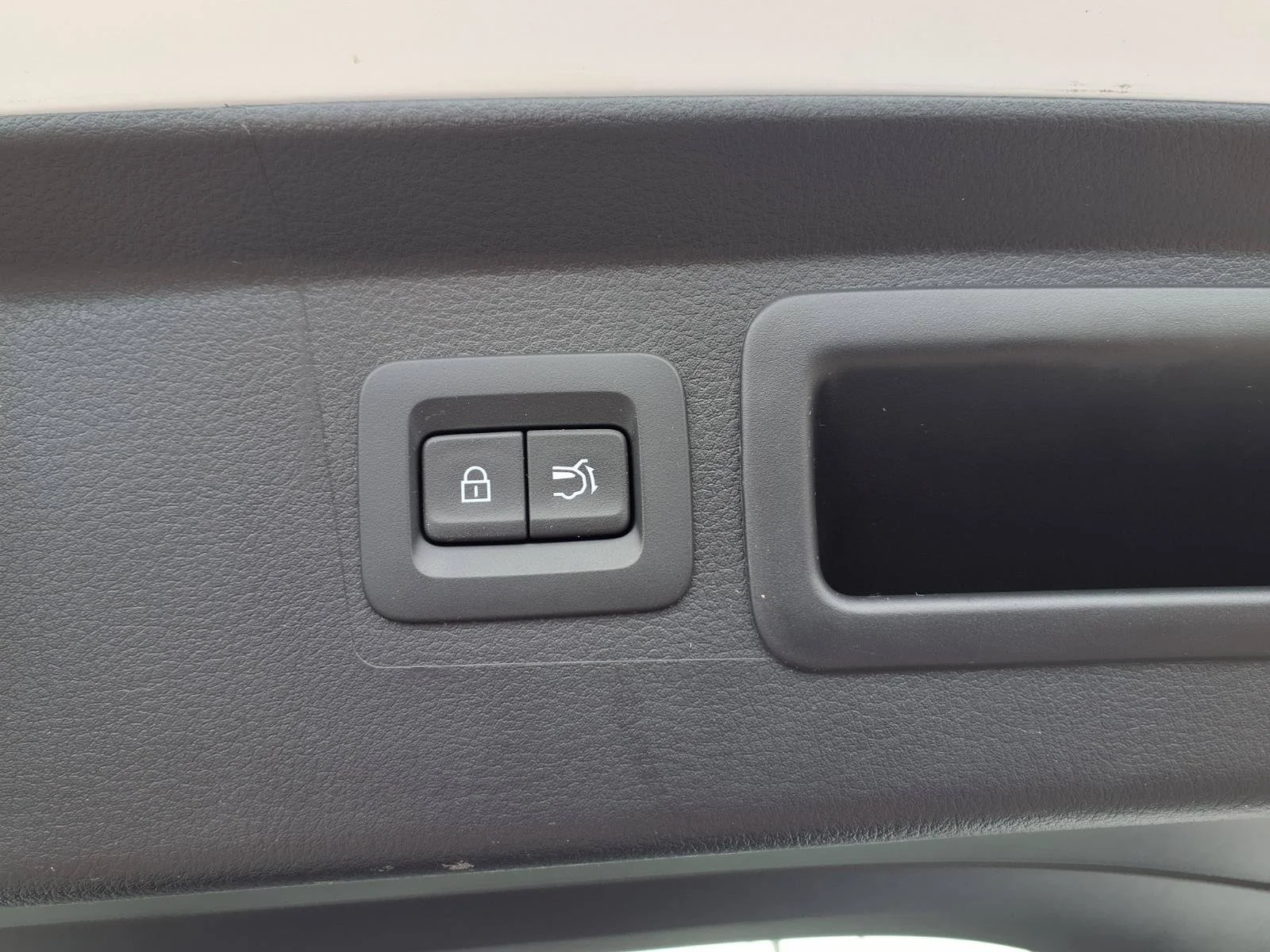 Used 2025 Wind Chill Pearl Mazda 2.5 S Premium Plus Package image 28