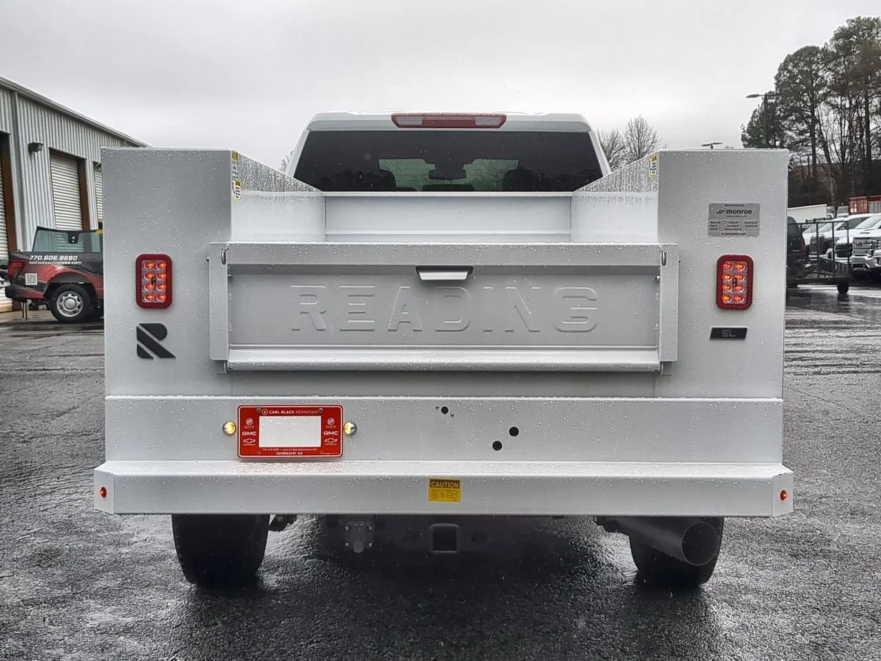 New 2026 Summit White Chevrolet WT image 7