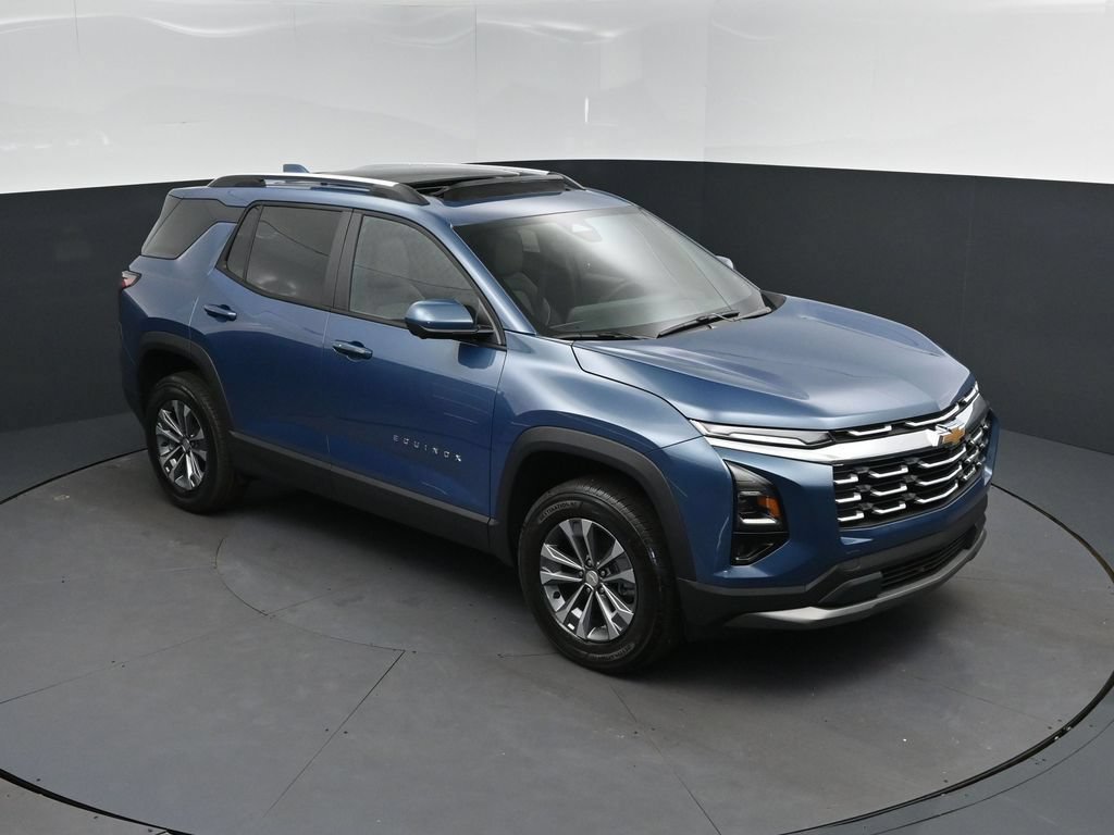 2027 Chevrolet Equinox LT - Photo 1