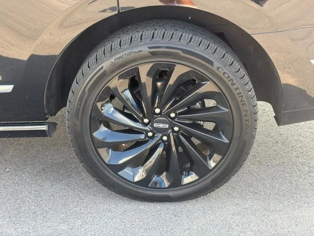 Used 2021 Black Lincoln  image 9