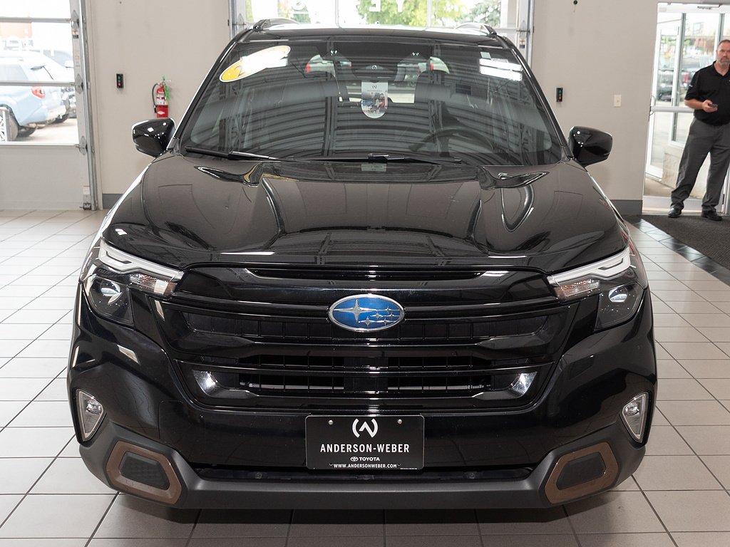 Used 2025 Crystal Black Silica Subaru Sport image 3