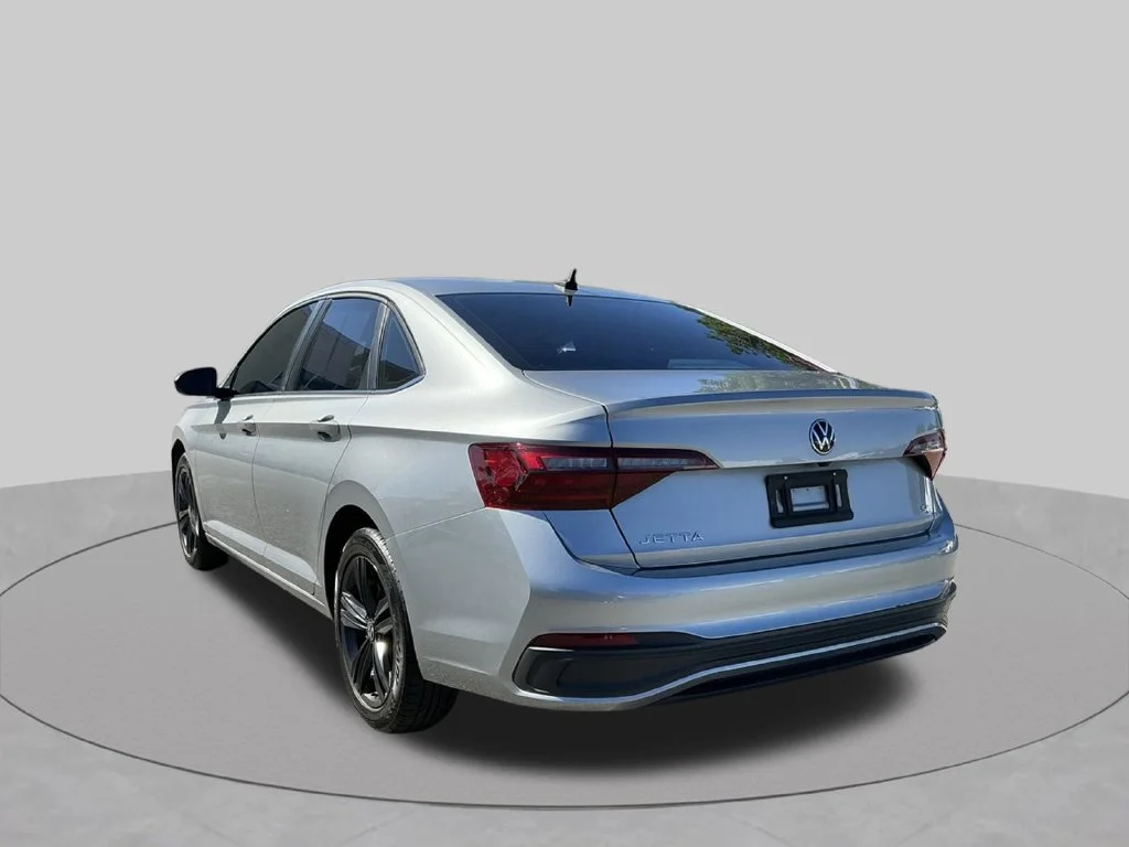 Used 2022  Volkswagen 1.5T SE image 7