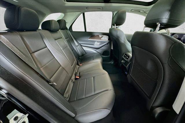 New 2026 Black Mercedes-Benz GLE 450 image 55