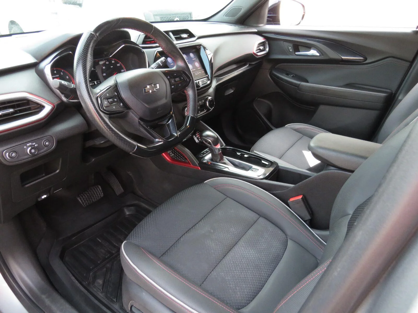 Used 2023 Sterling Gray Metallic Chevrolet RS image 26