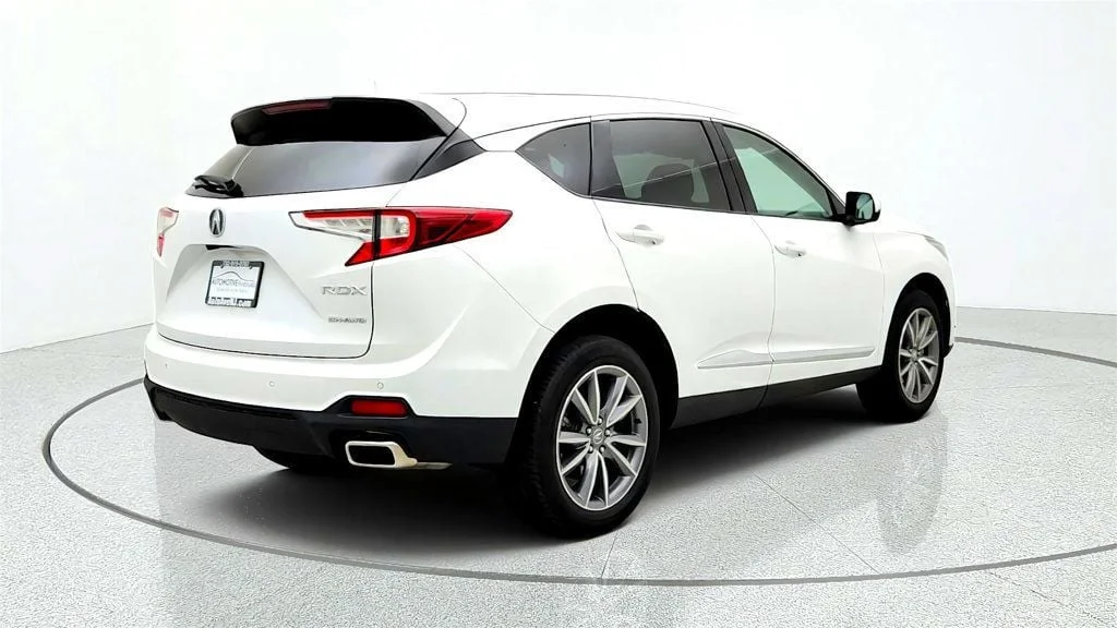 Used 2024 Platinum White Pearl Acura SH-AWD w/Technology Package image 5