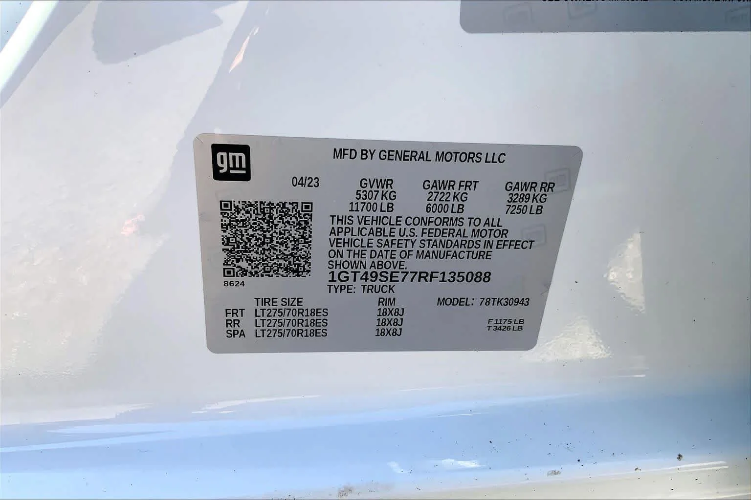 Used 2024 Summit White GMC Pro image 37