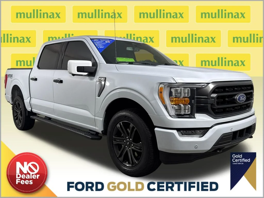 Certified Used 2022 White Ford XLT image 1