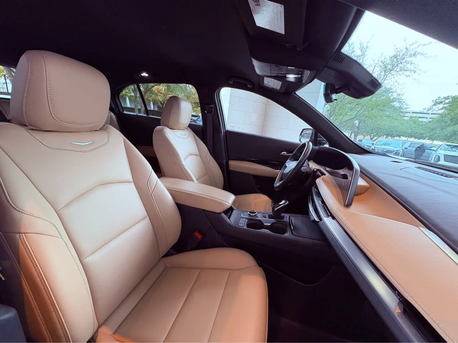 2024 Cadillac XT4 Luxury - Photo 15