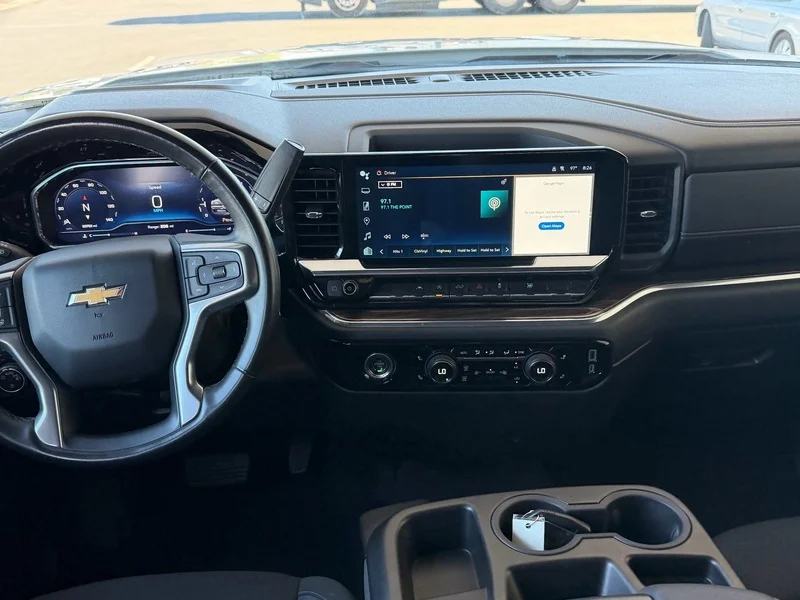 Used 2023 Summit White Chevrolet LT image 15
