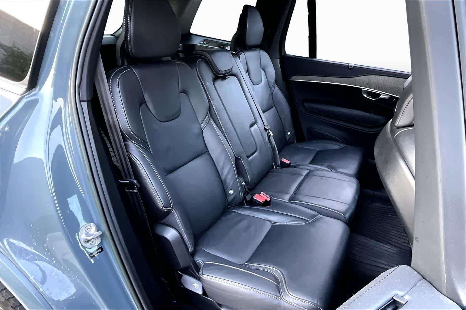 Used 2023 Thunder Grey Metallic Volvo Ultimate image 17