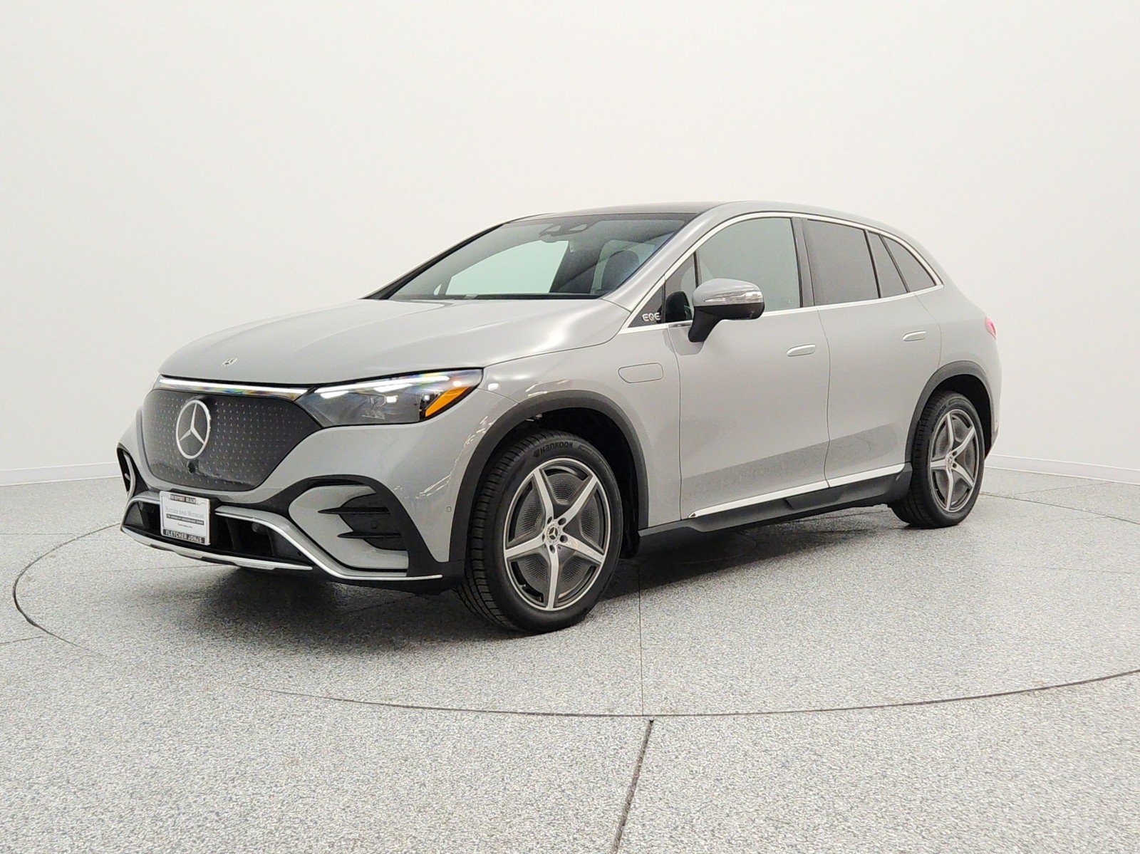 2023 Mercedes-Benz EQE SUV EQE 350's photo