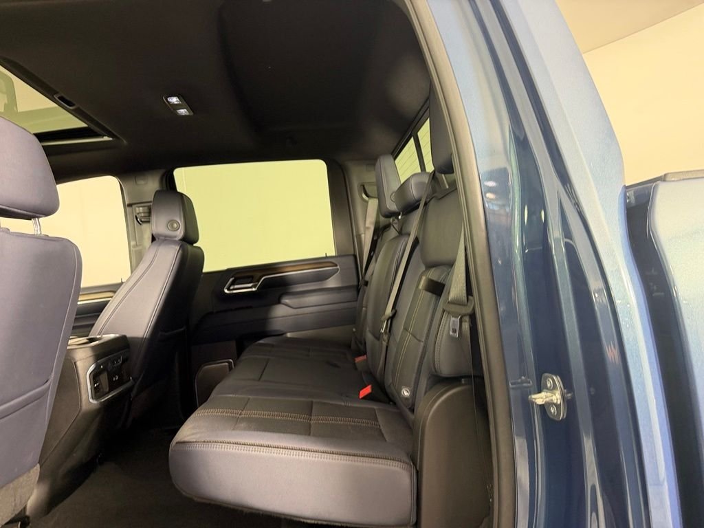 2024 Chevrolet Silverado 3500HD High Country - Photo 27