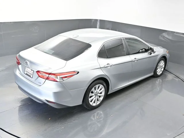 Used 2019 Silver Toyota LE image 45